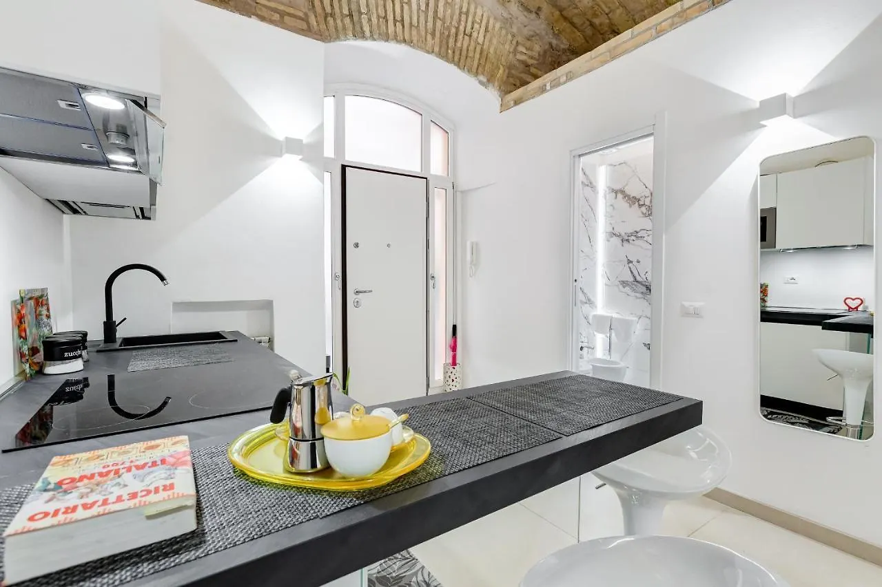 Apartment Scipioni Charming Studio